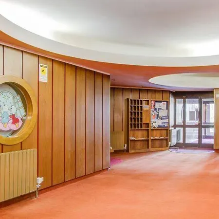 Moderno Sulle Piste * Breuil-Cervinia